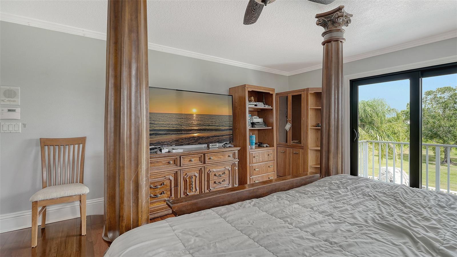 A4658508 Property Photo