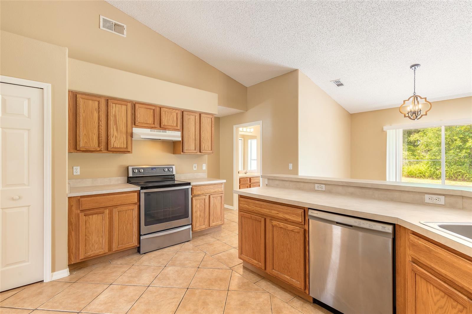 3275 PHONETIA DR, DELTONA, FL, 32738