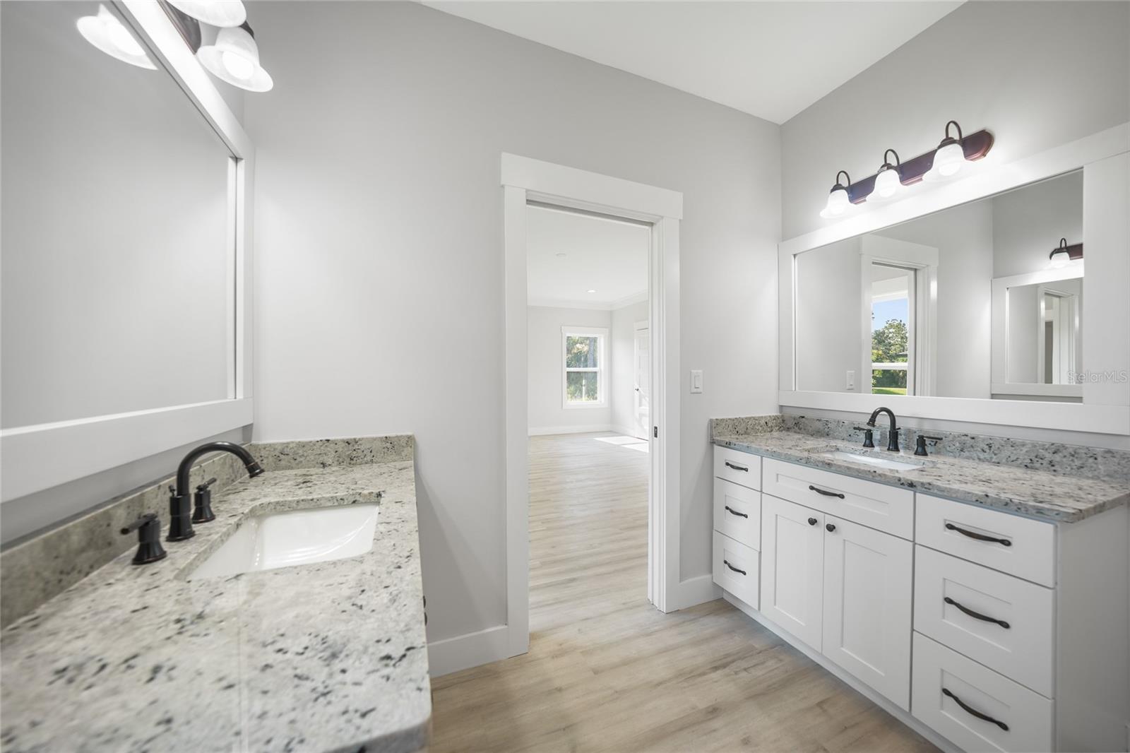 18390 FREMONT AVE, PORT CHARLOTTE, FL, 33954