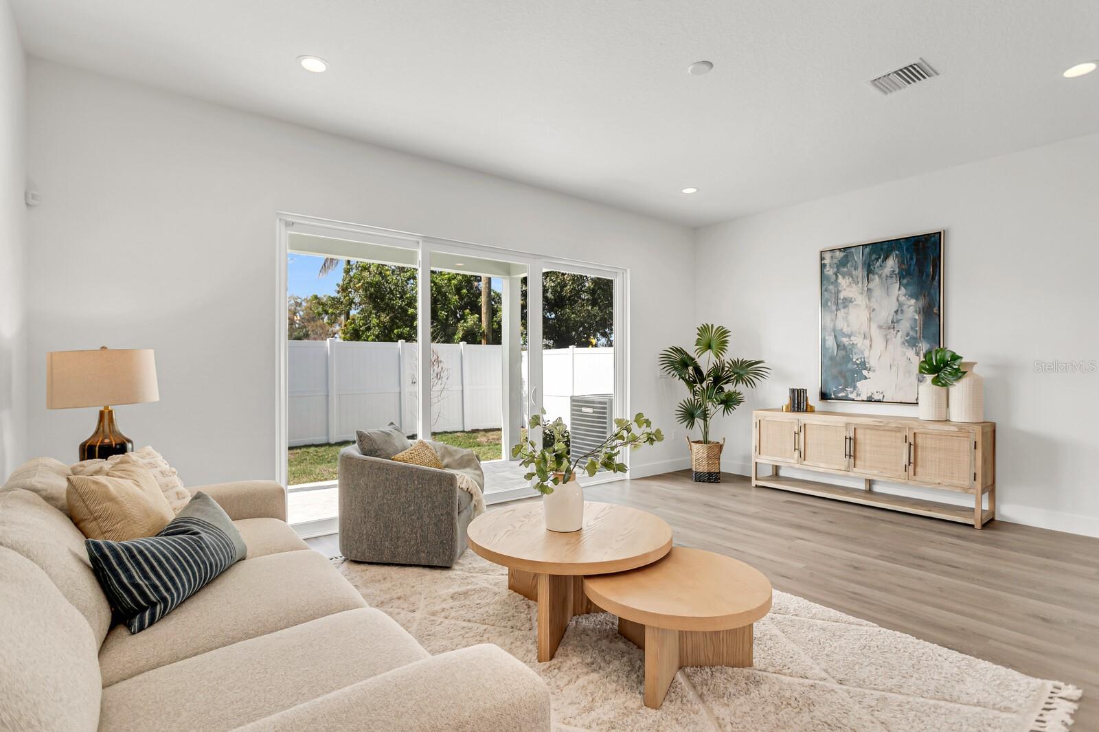 5530 N 9TH ST #4, TAMPA, FL, 33604