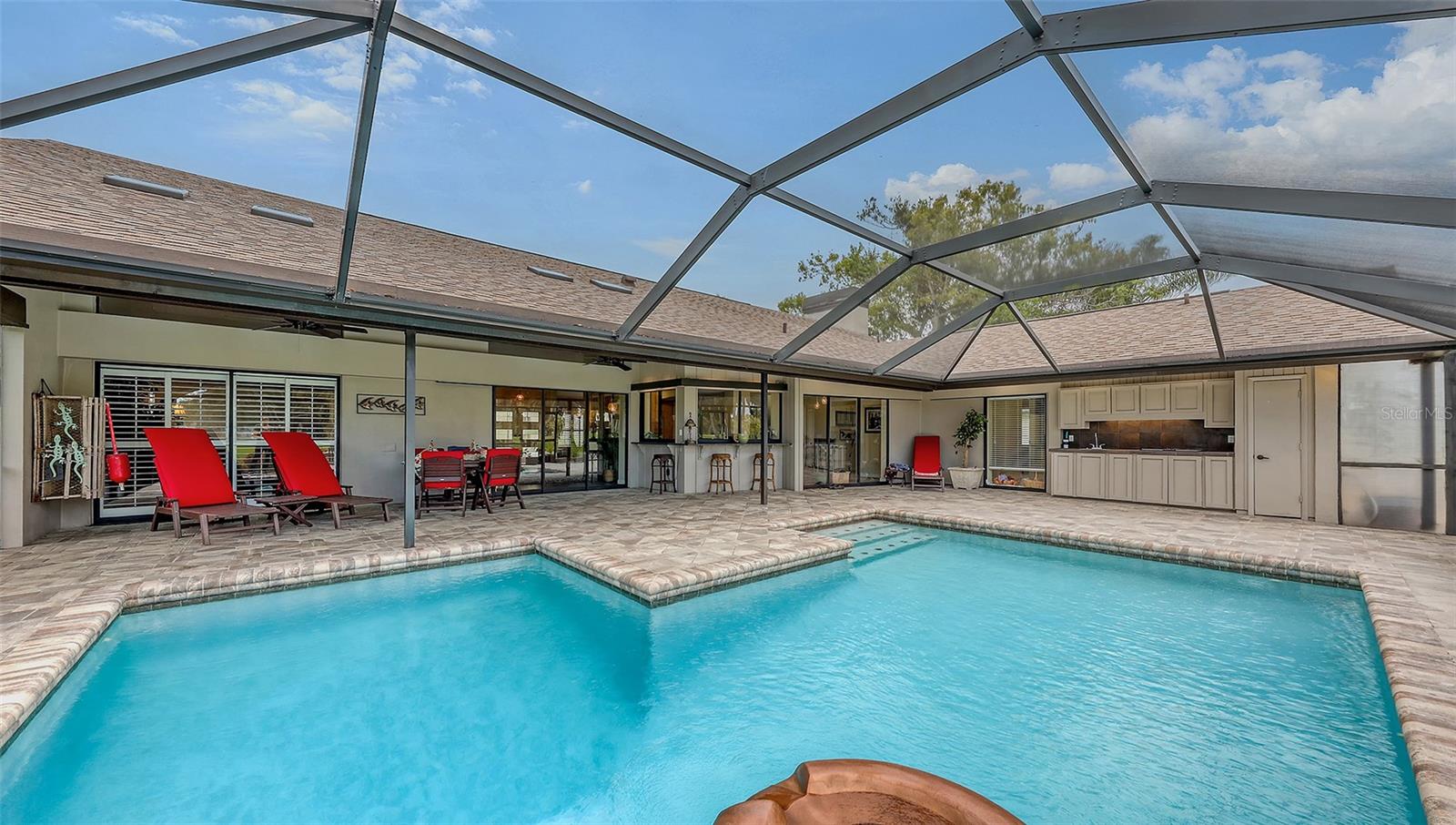 A4658535 Property Photo