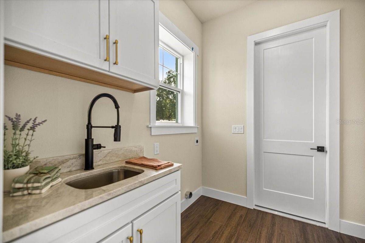 2703 SE 48TH AVE, OCALA, FL, 34480