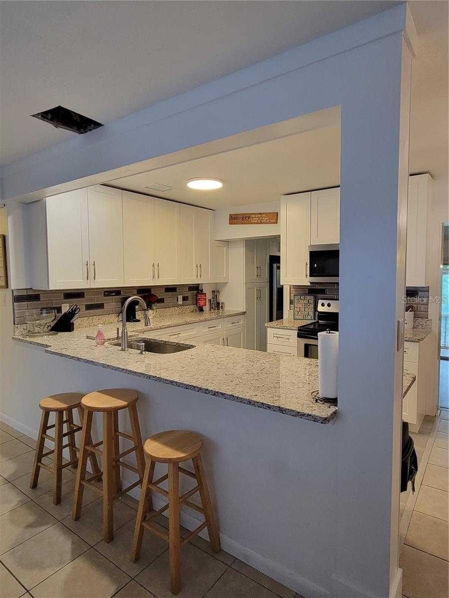 906 E WISCONSIN AVE, DELAND, FL, 32724