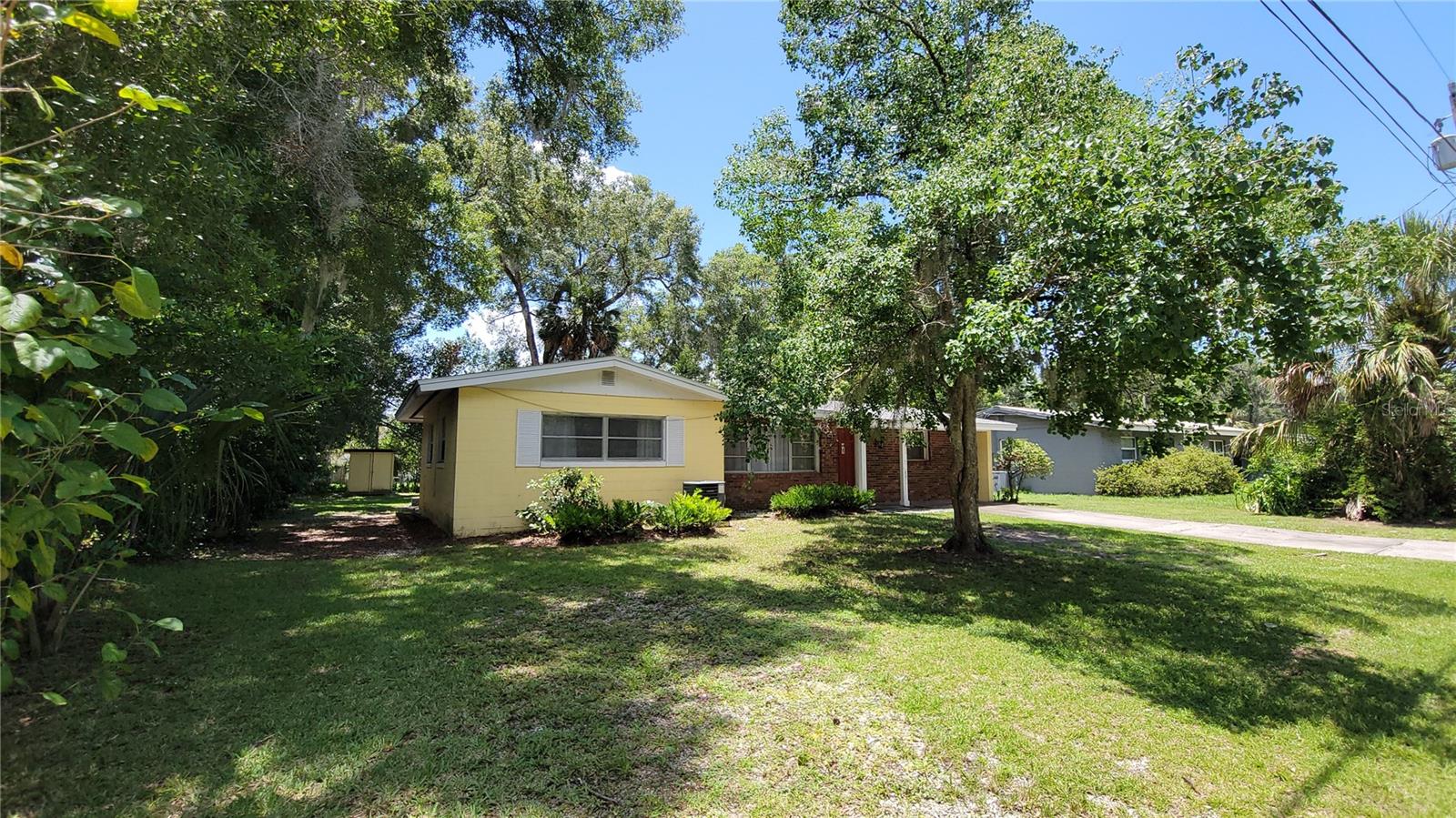 906 E WISCONSIN AVE, DELAND, FL, 32724