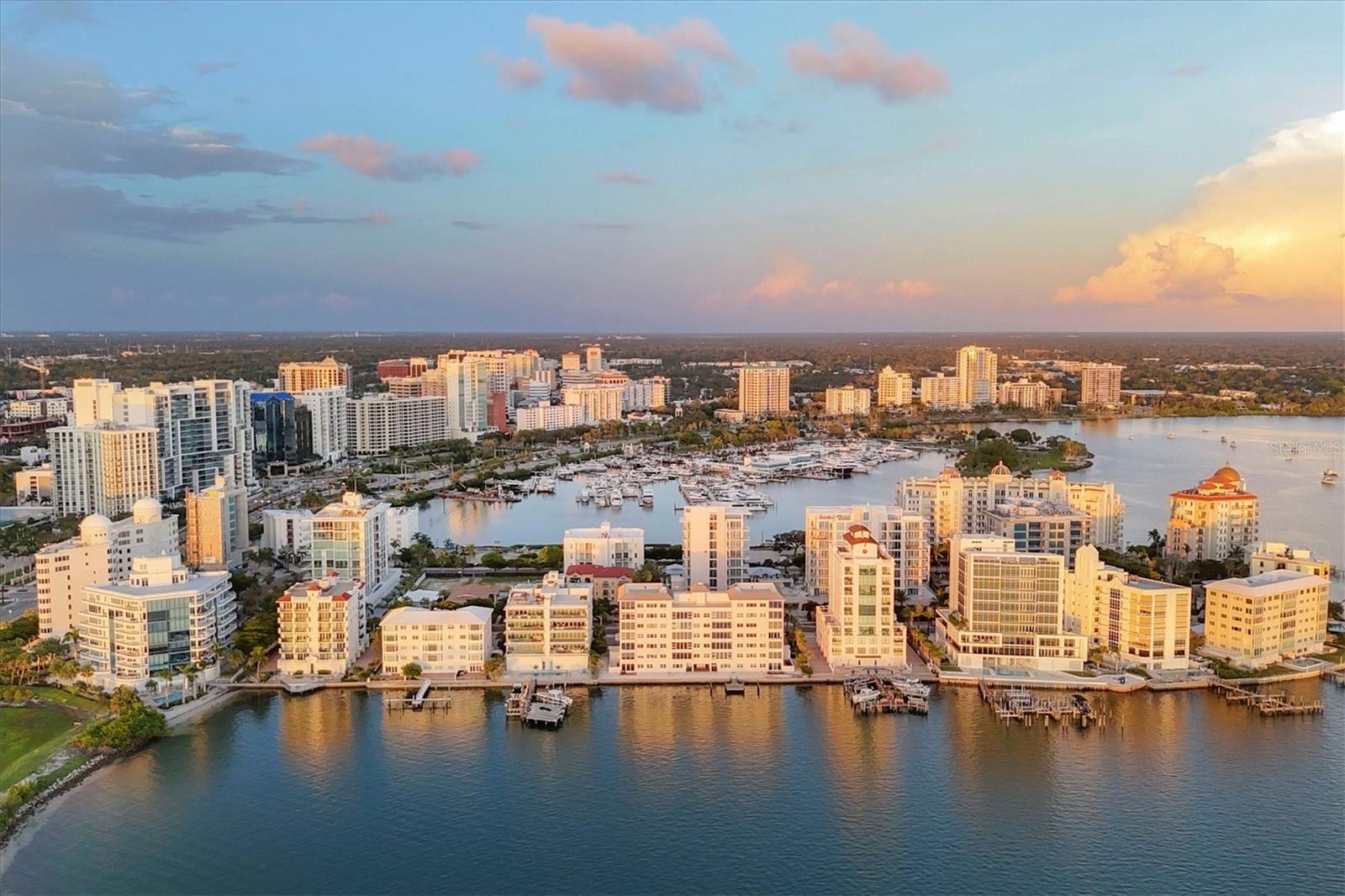 226 GOLDEN GATE PT #12, SARASOTA, FL, 34236