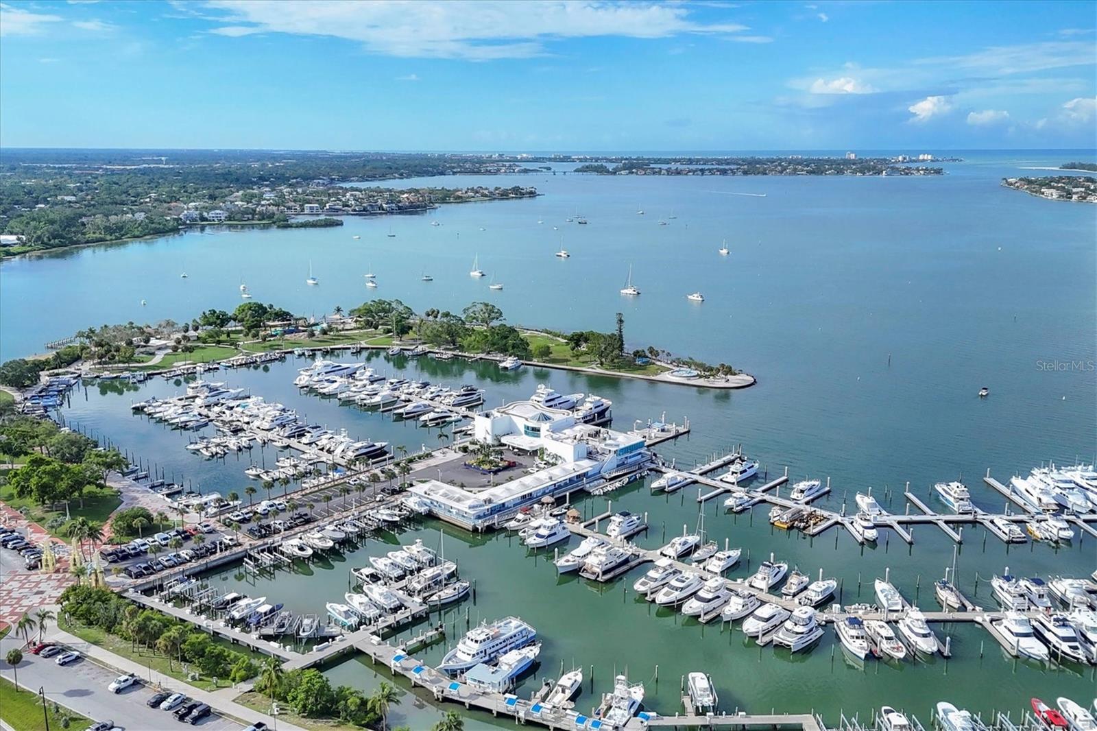 226 GOLDEN GATE PT #12, SARASOTA, FL, 34236