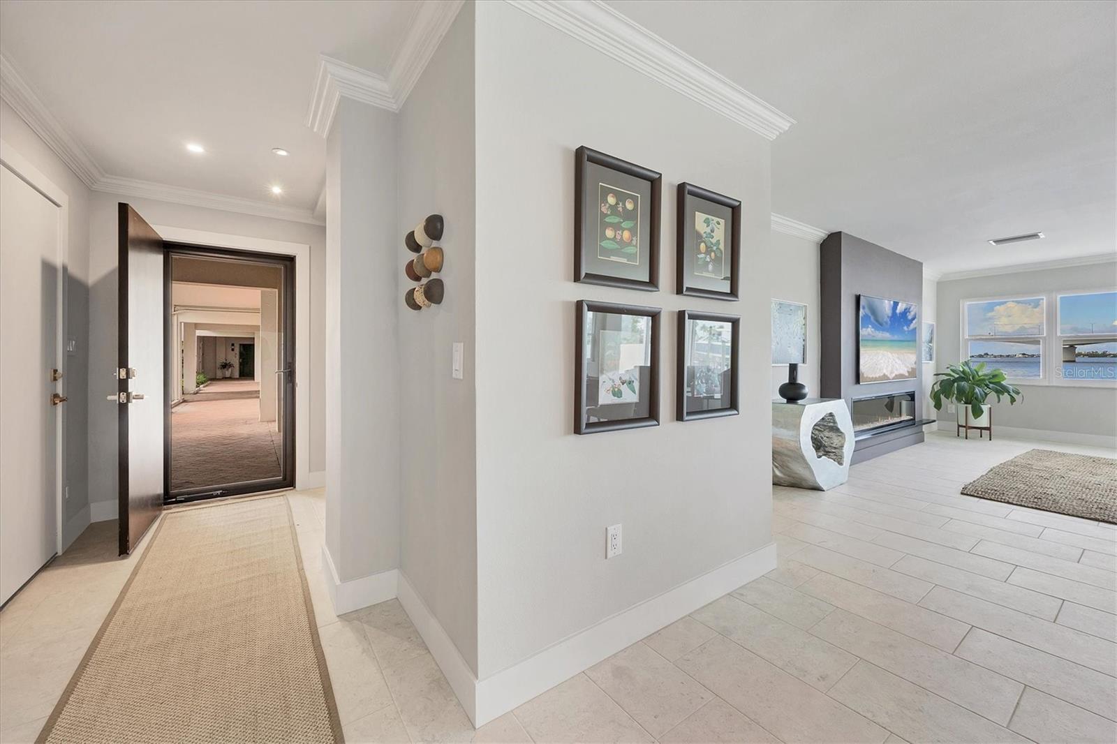 226 GOLDEN GATE PT #12, SARASOTA, FL, 34236