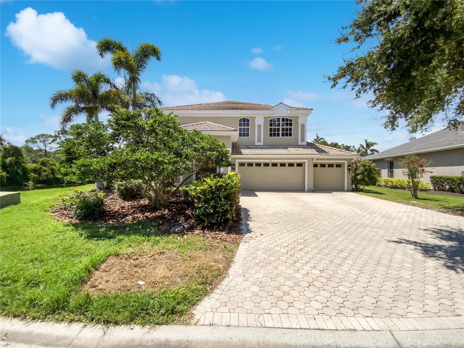 O6326082 Property Photo