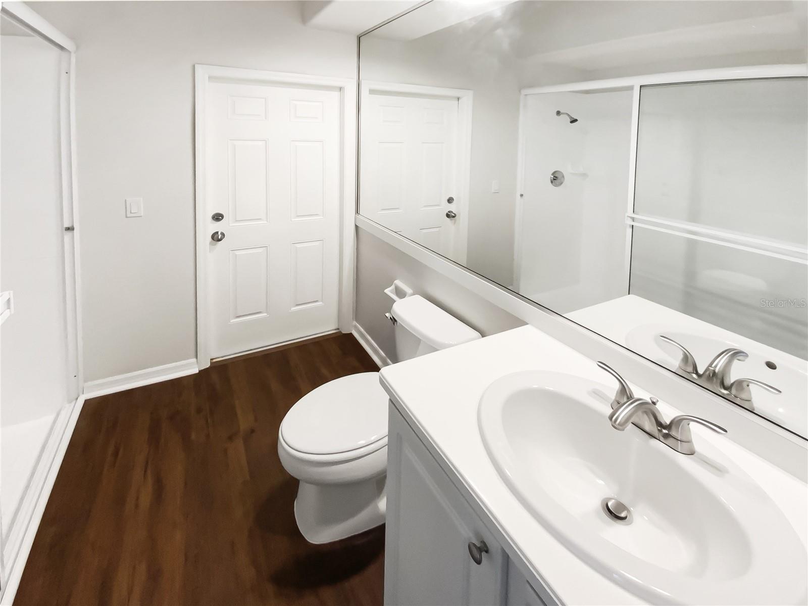 O6326082 Property Photo