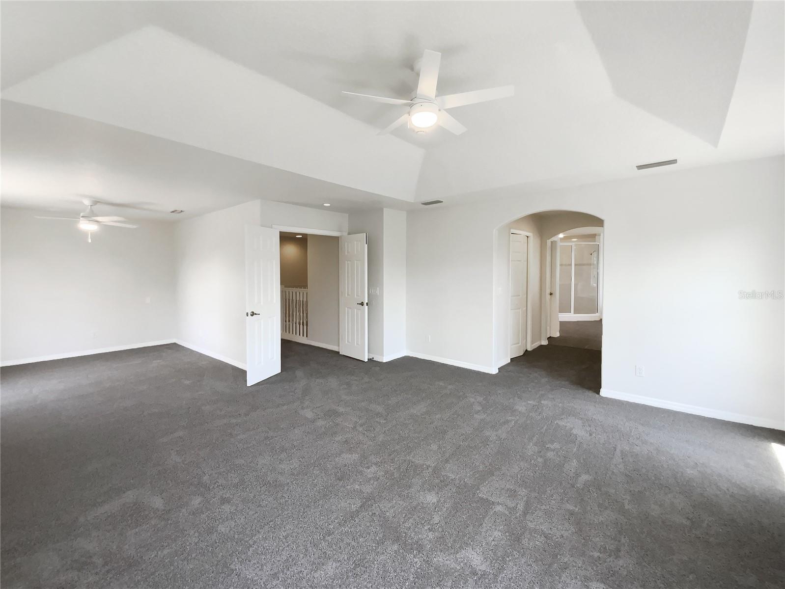 O6326082 Property Photo