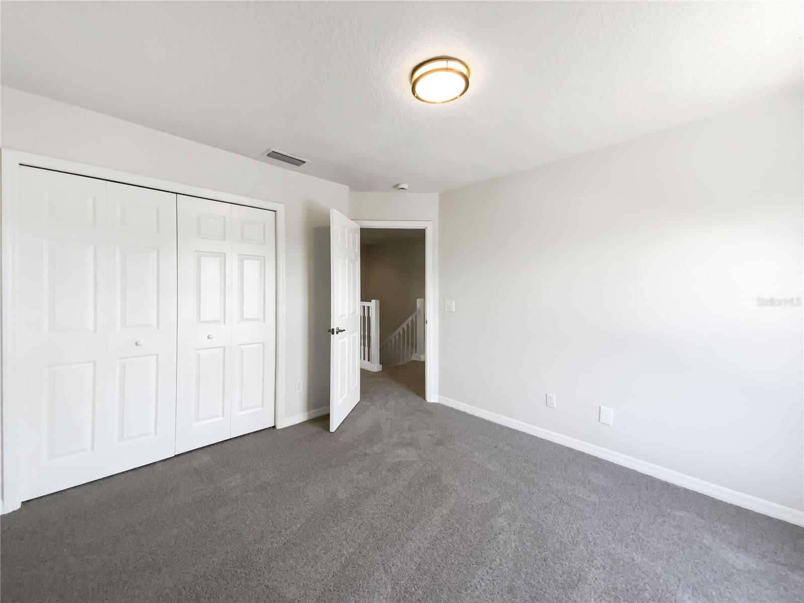 O6326082 Property Photo