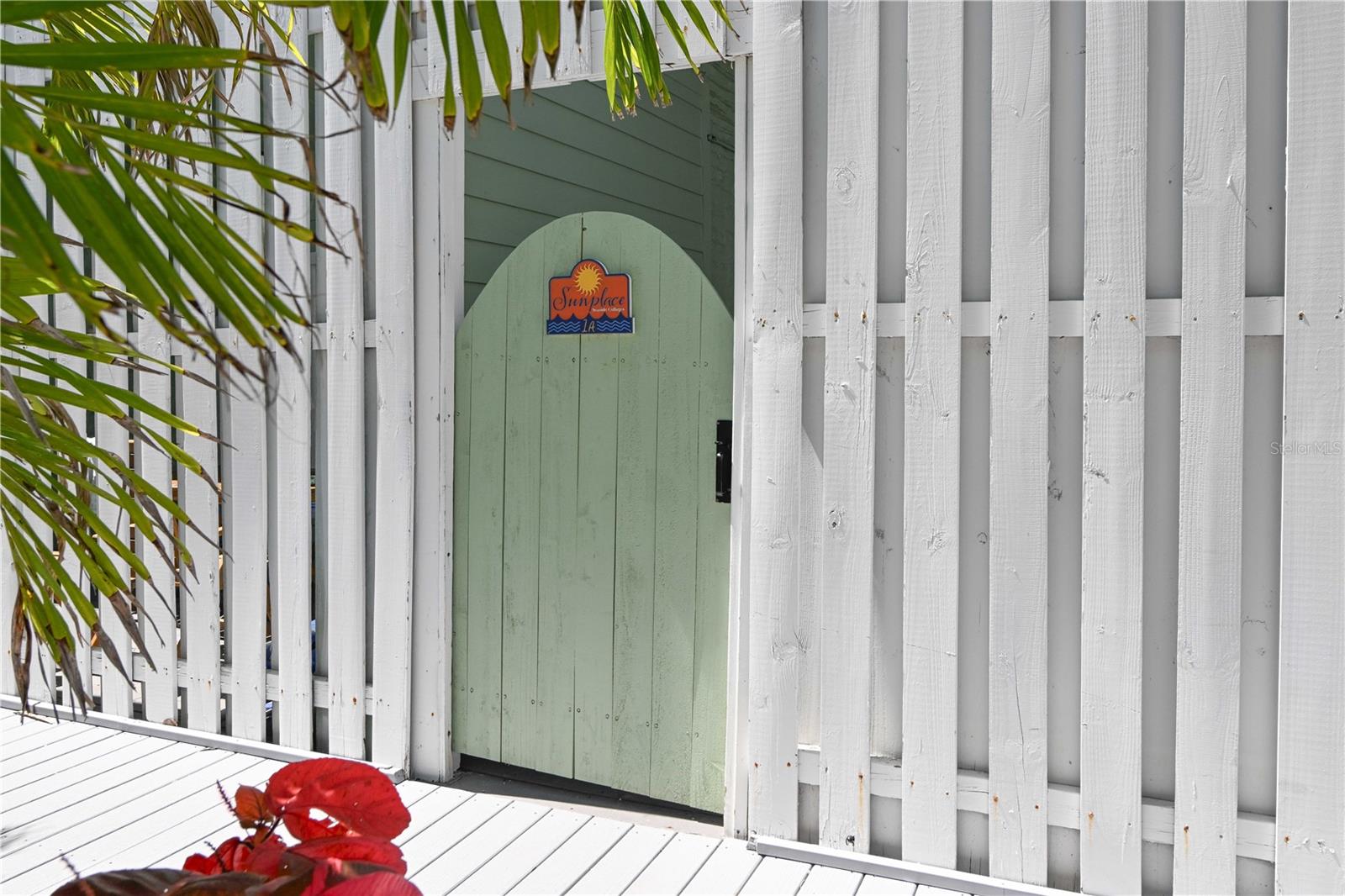 19530 GULF BLVD #1A, INDIAN SHORES, FL, 33785