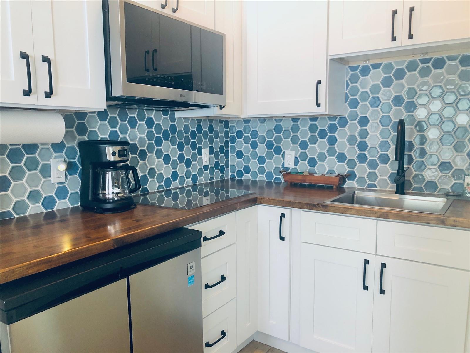 19530 GULF BLVD #1A, INDIAN SHORES, FL, 33785