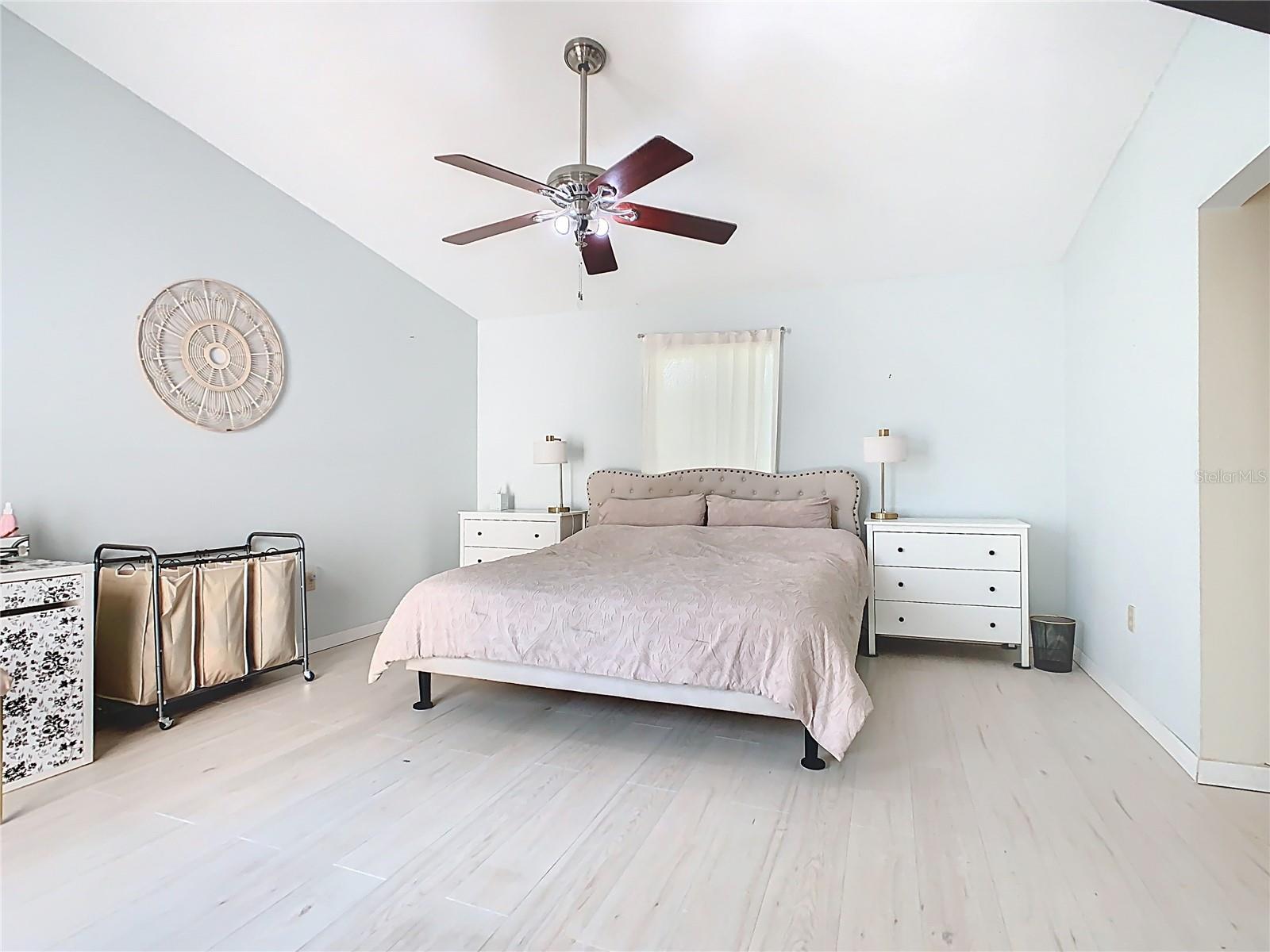 909 1/2 VALENTINA DR, DUNDEE, FL, 33838