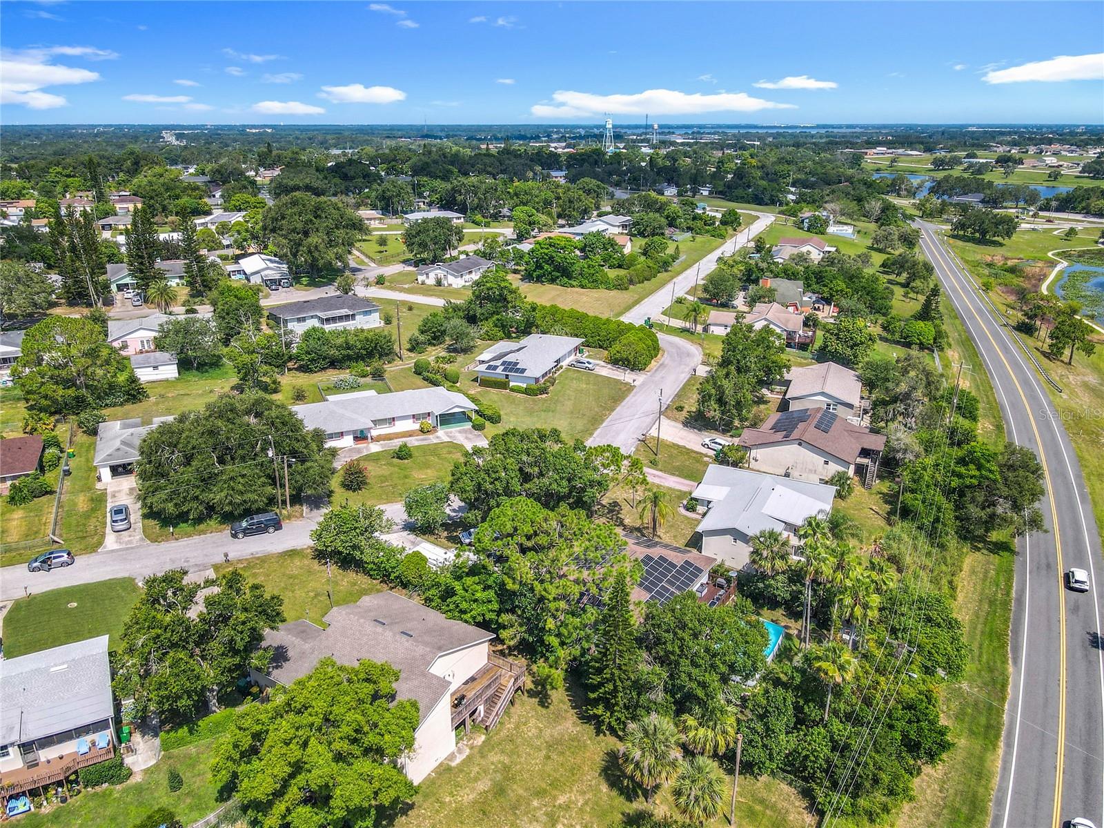 909 1/2 VALENTINA DR, DUNDEE, FL, 33838