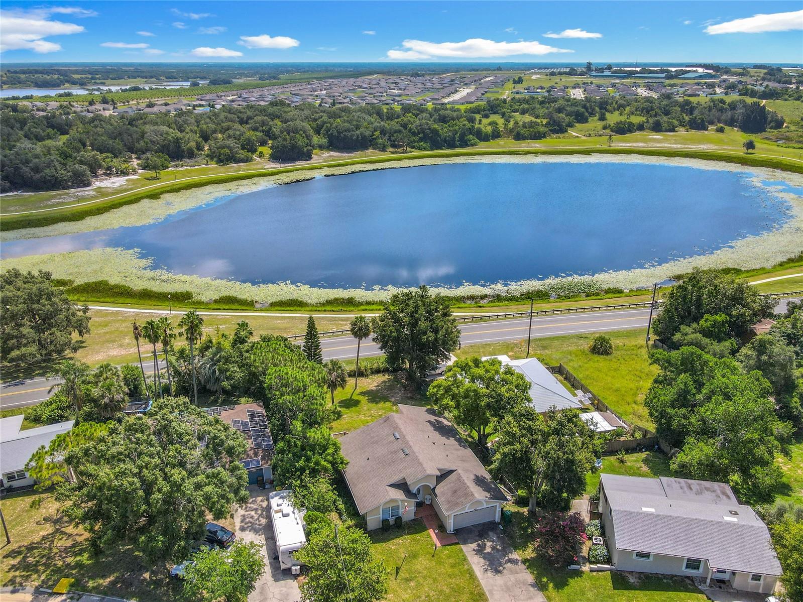 909 1/2 VALENTINA DR, DUNDEE, FL, 33838