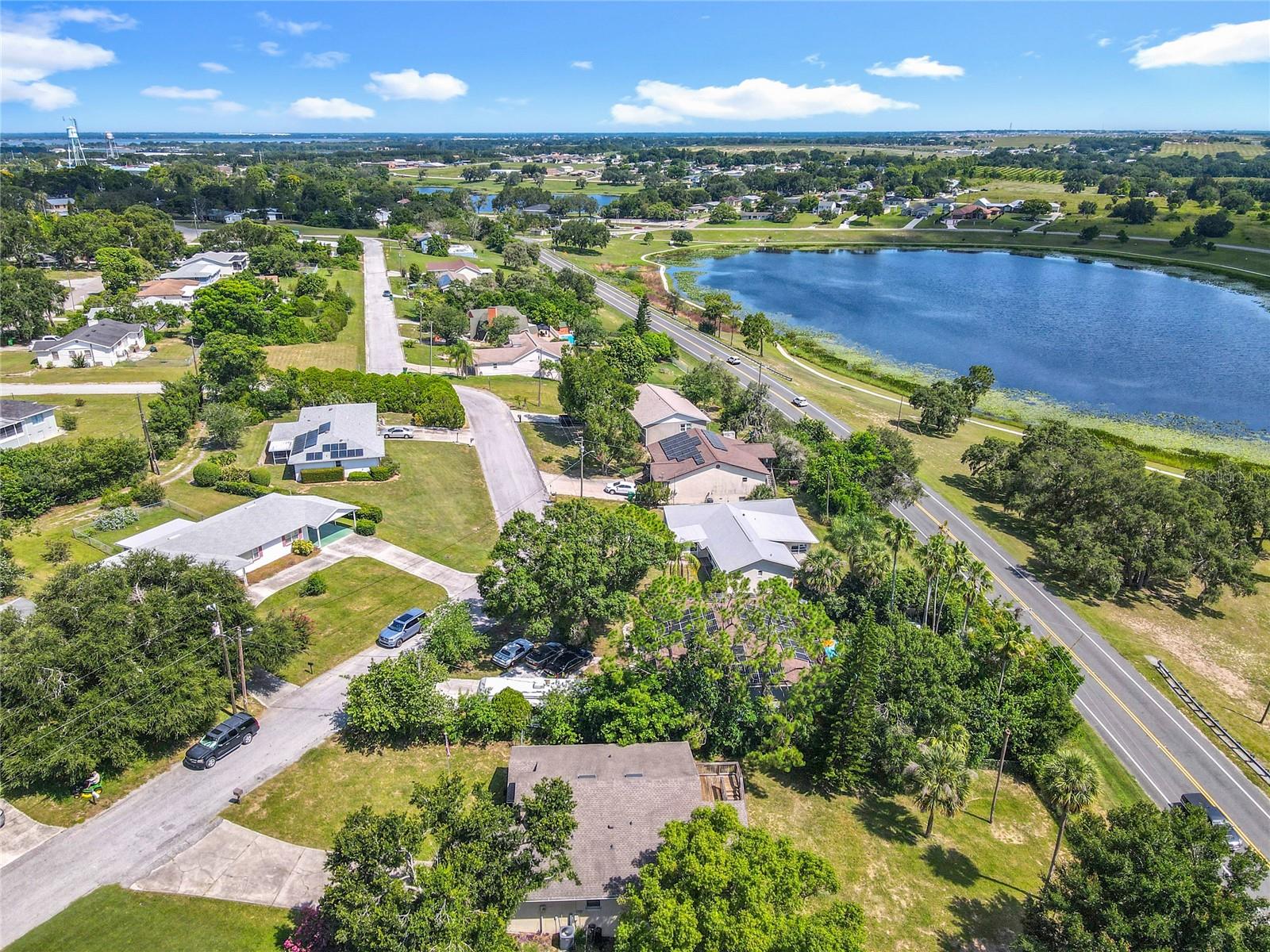 909 1/2 VALENTINA DR, DUNDEE, FL, 33838