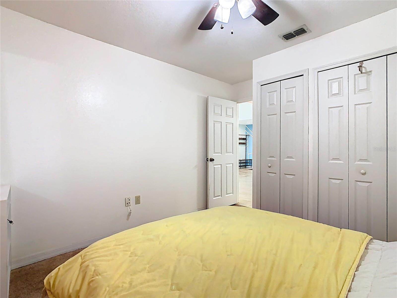 909 1/2 VALENTINA DR, DUNDEE, FL, 33838