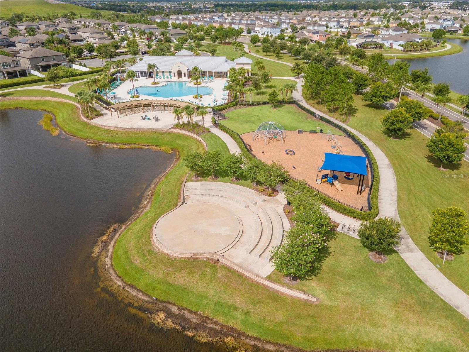 11425 LELAND GROVES DR, RIVERVIEW, FL, 33579