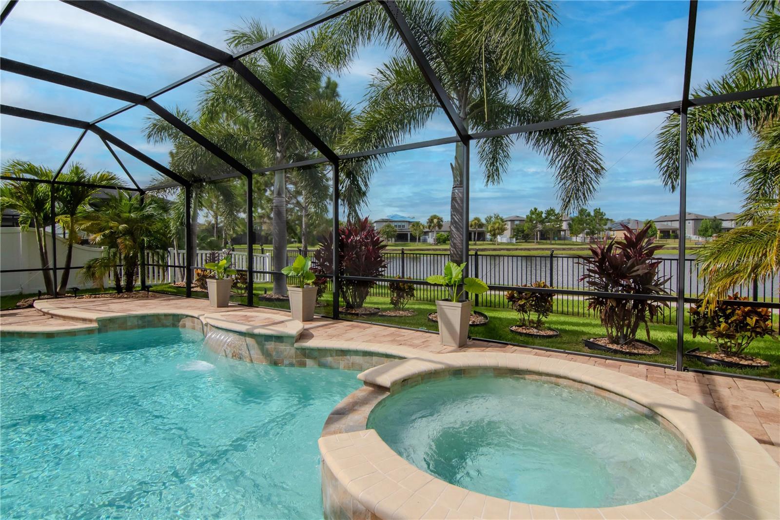 11425 LELAND GROVES DR, RIVERVIEW, FL, 33579