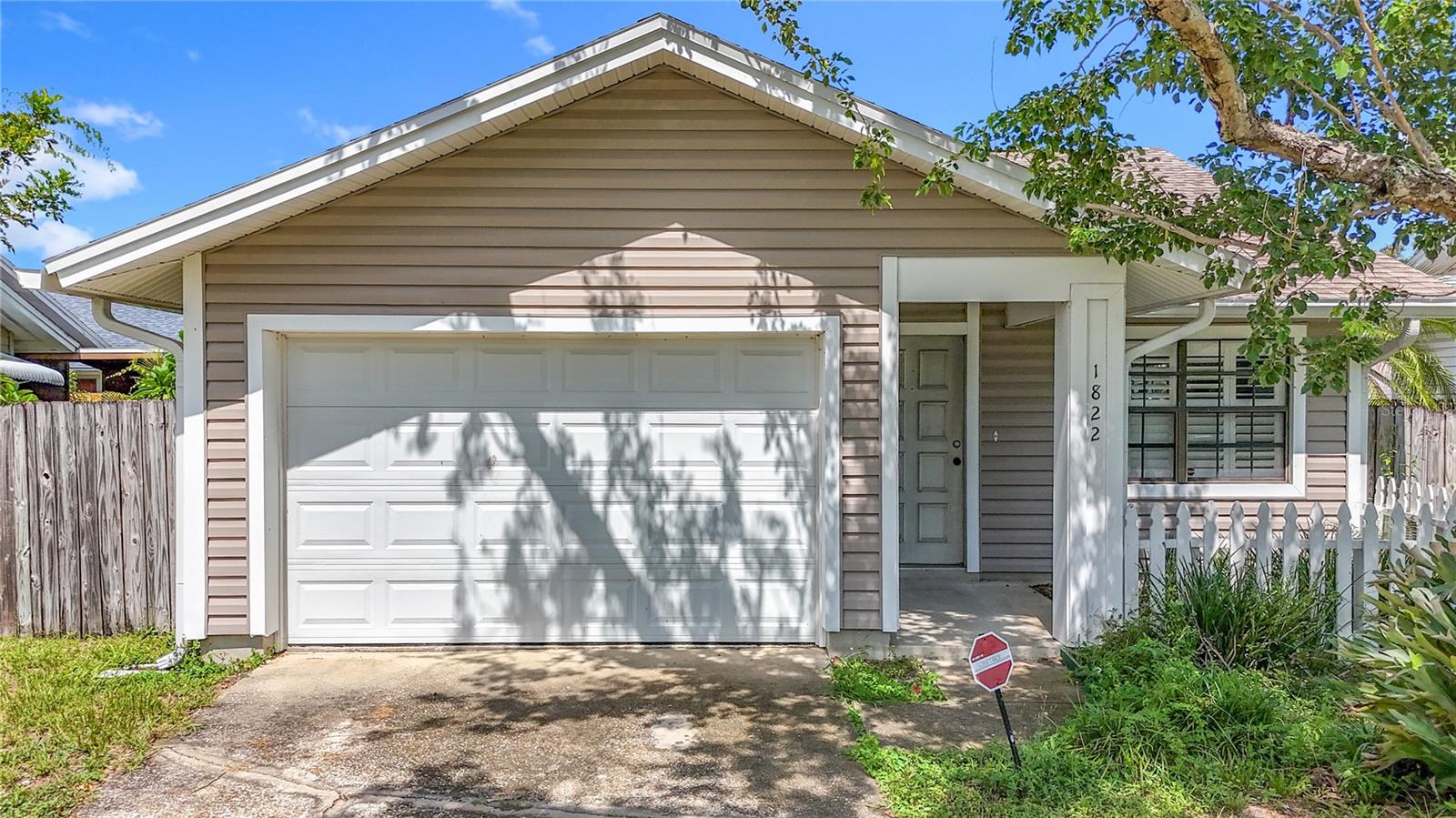 1822 TALL PINES DR, LARGO, FL, 33771