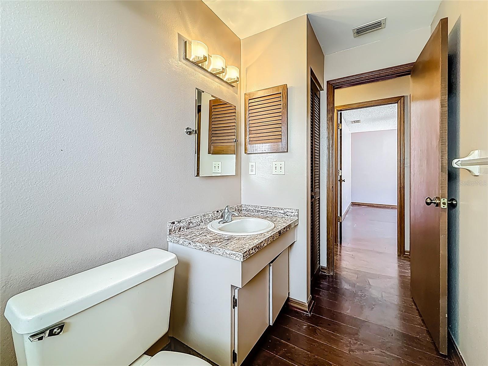 1822 TALL PINES DR, LARGO, FL, 33771