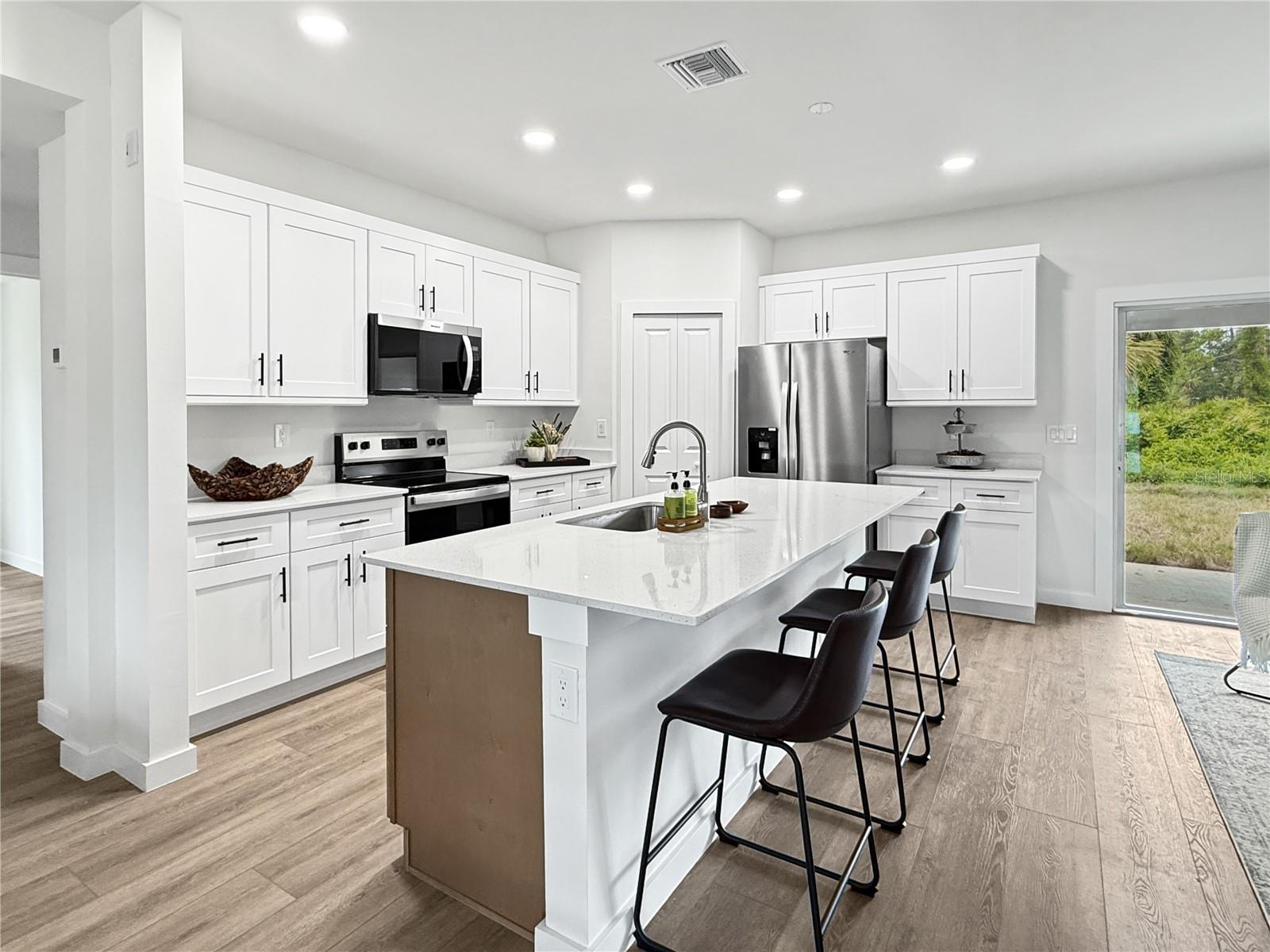 73 BARSTOW ST, PORT CHARLOTTE, FL, 33954