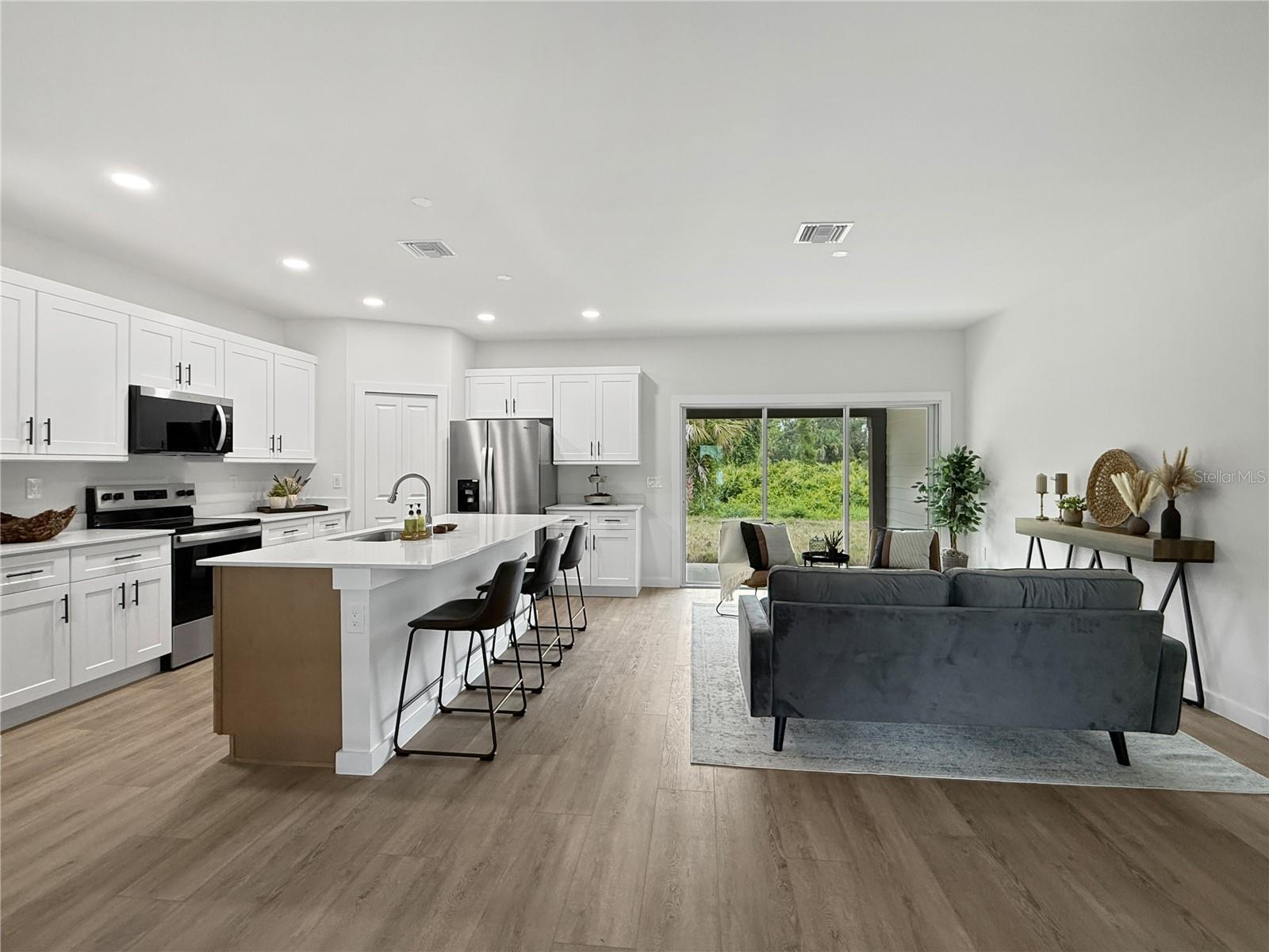 73 BARSTOW ST, PORT CHARLOTTE, FL, 33954