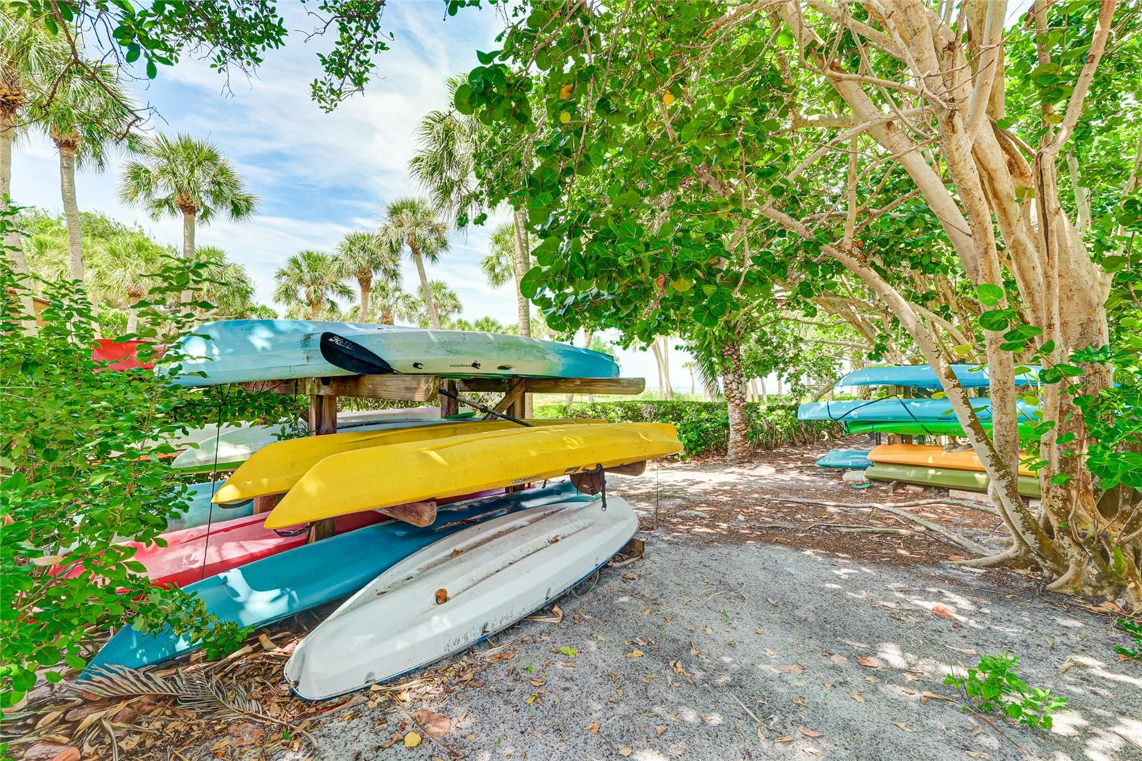 22 SANDY COVE RD #APT 10-5, SARASOTA, FL, 34242