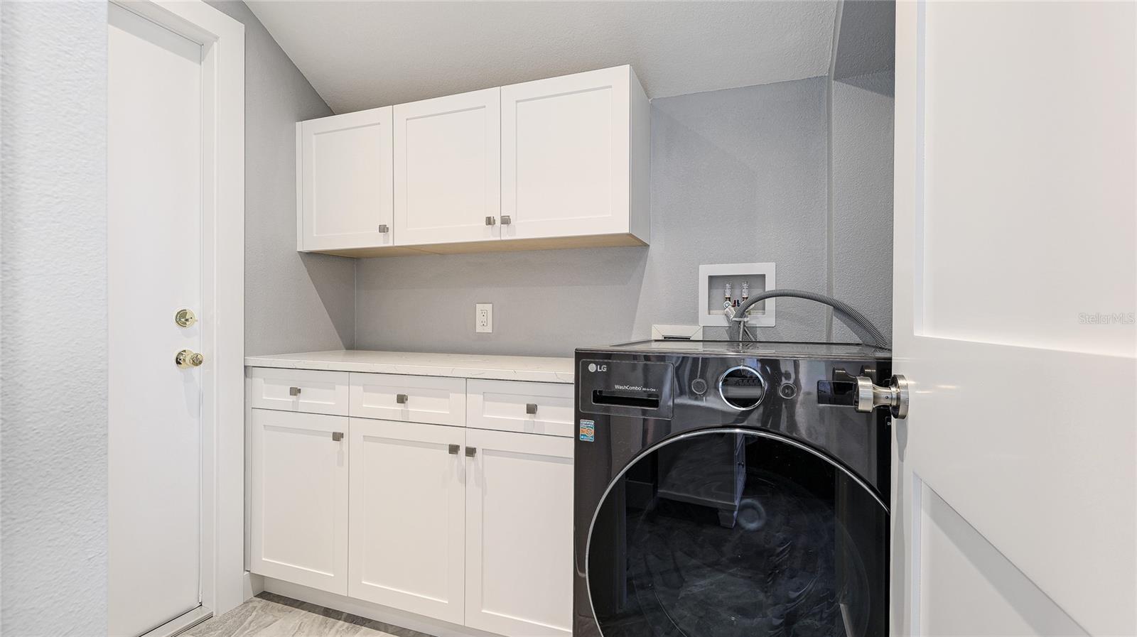 22 SANDY COVE RD #APT 10-5, SARASOTA, FL, 34242