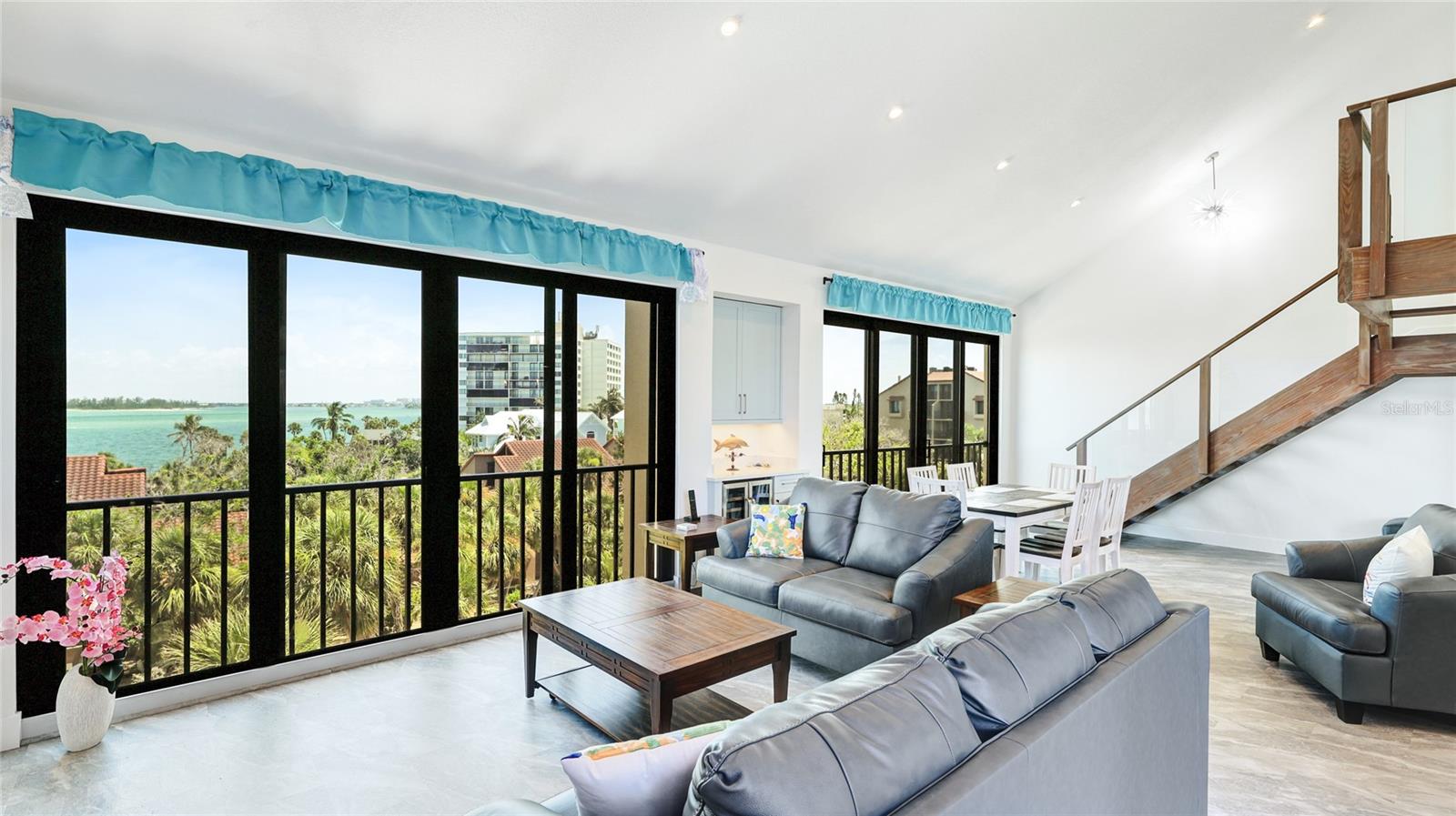 22 SANDY COVE RD #APT 10-5, SARASOTA, FL, 34242