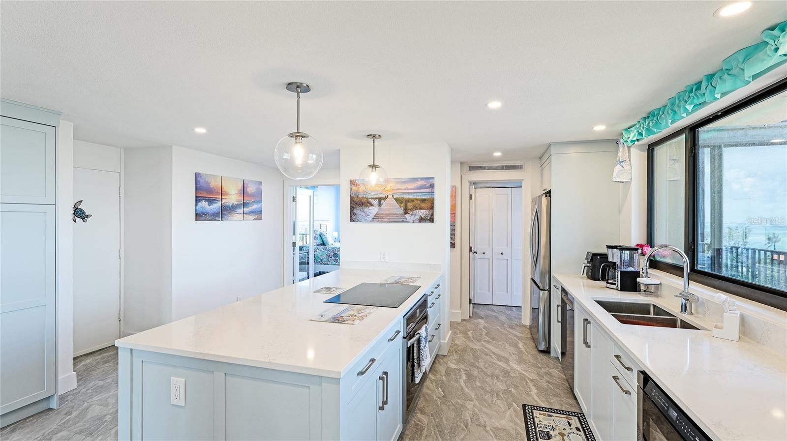 22 SANDY COVE RD #APT 10-5, SARASOTA, FL, 34242