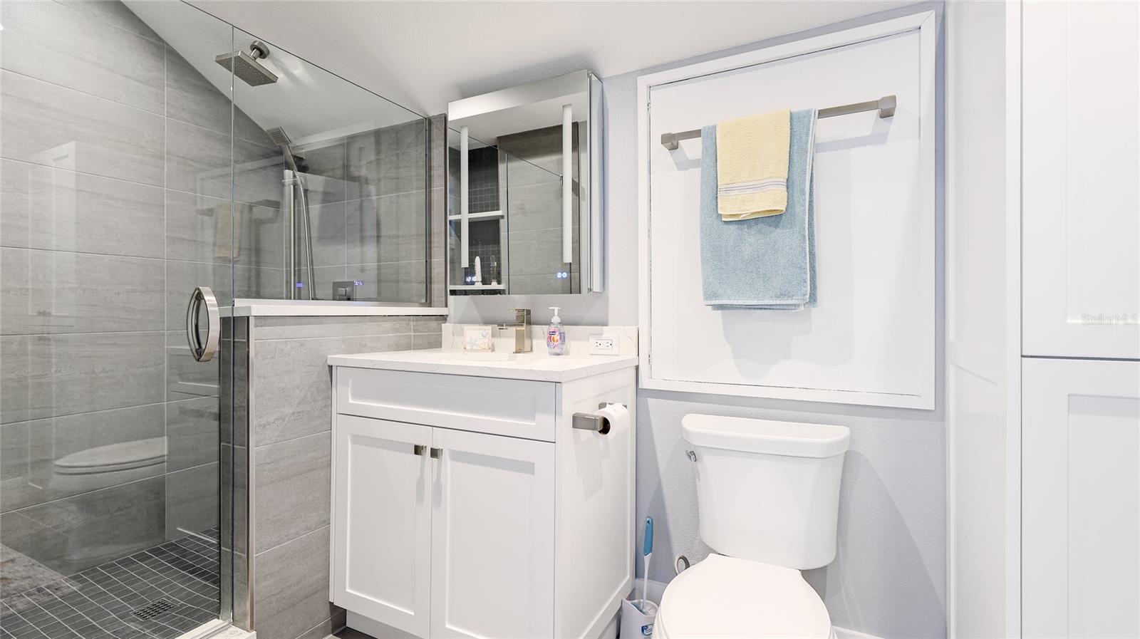 22 SANDY COVE RD #APT 10-5, SARASOTA, FL, 34242