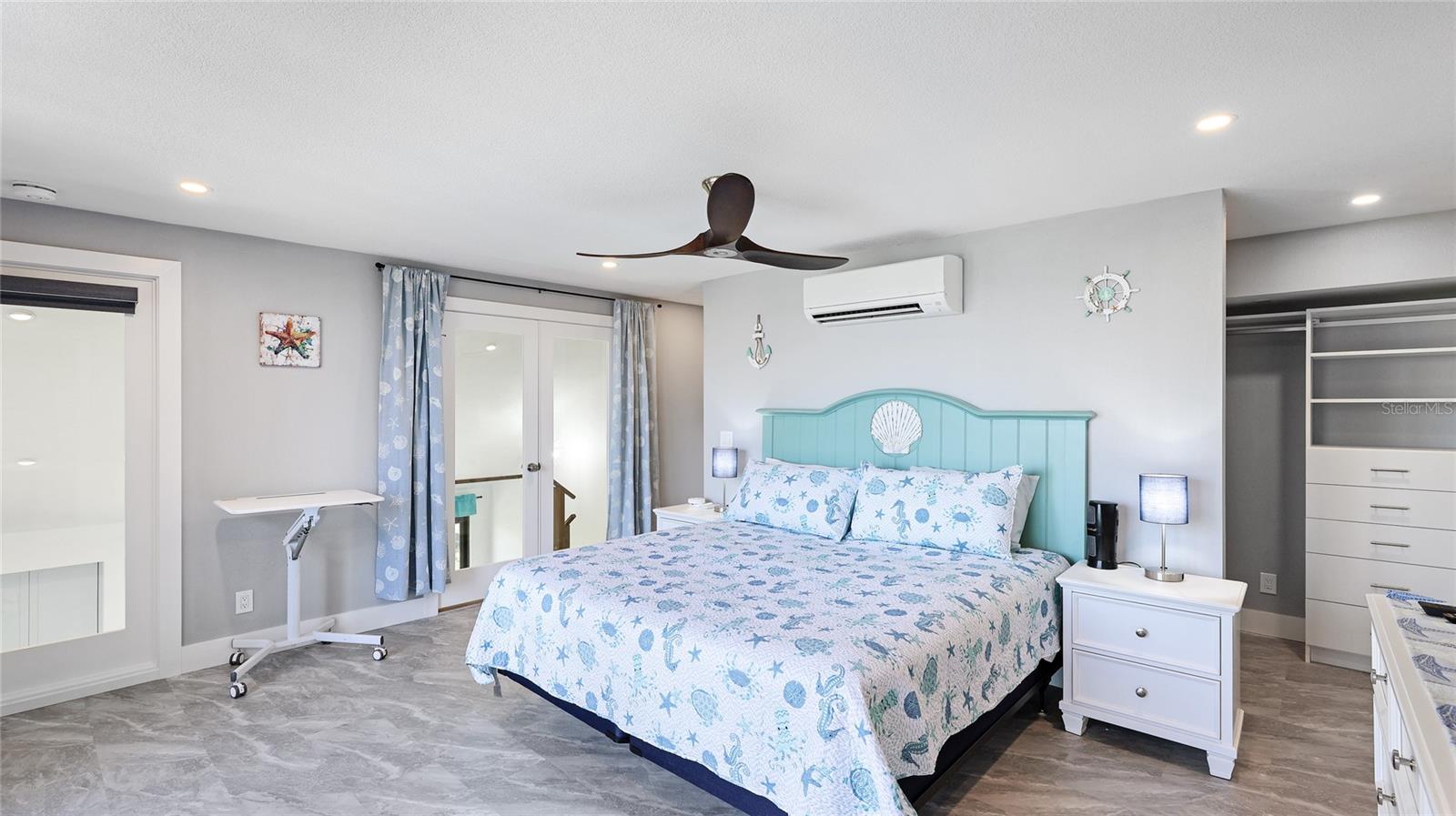 22 SANDY COVE RD #APT 10-5, SARASOTA, FL, 34242