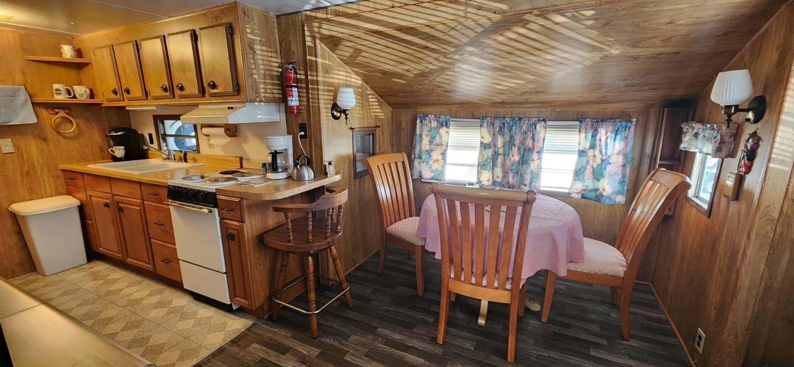 P4935499 Property Photo