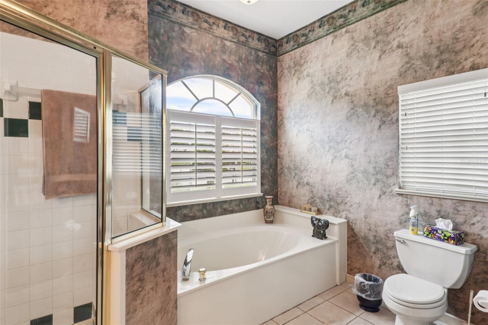 8704 CYPRESS LAKES BLVD, NEW PORT RICHEY, FL, 34653