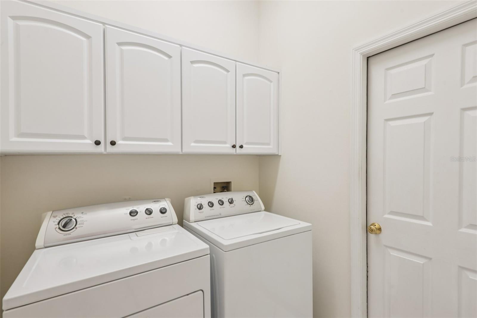 8704 CYPRESS LAKES BLVD, NEW PORT RICHEY, FL, 34653