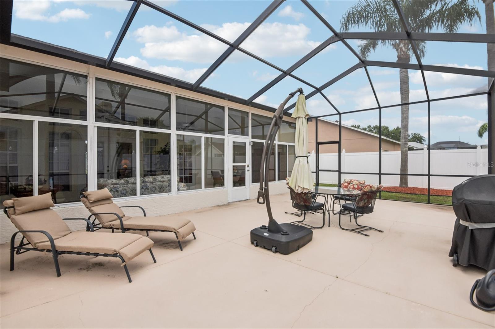 8704 CYPRESS LAKES BLVD, NEW PORT RICHEY, FL, 34653