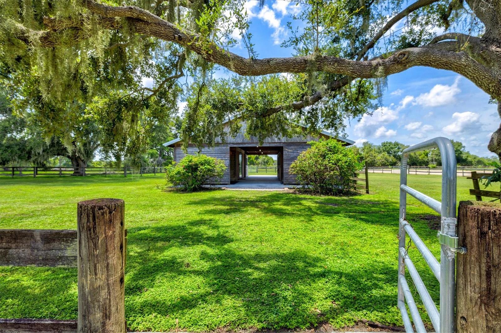 A4658570 Property Photo
