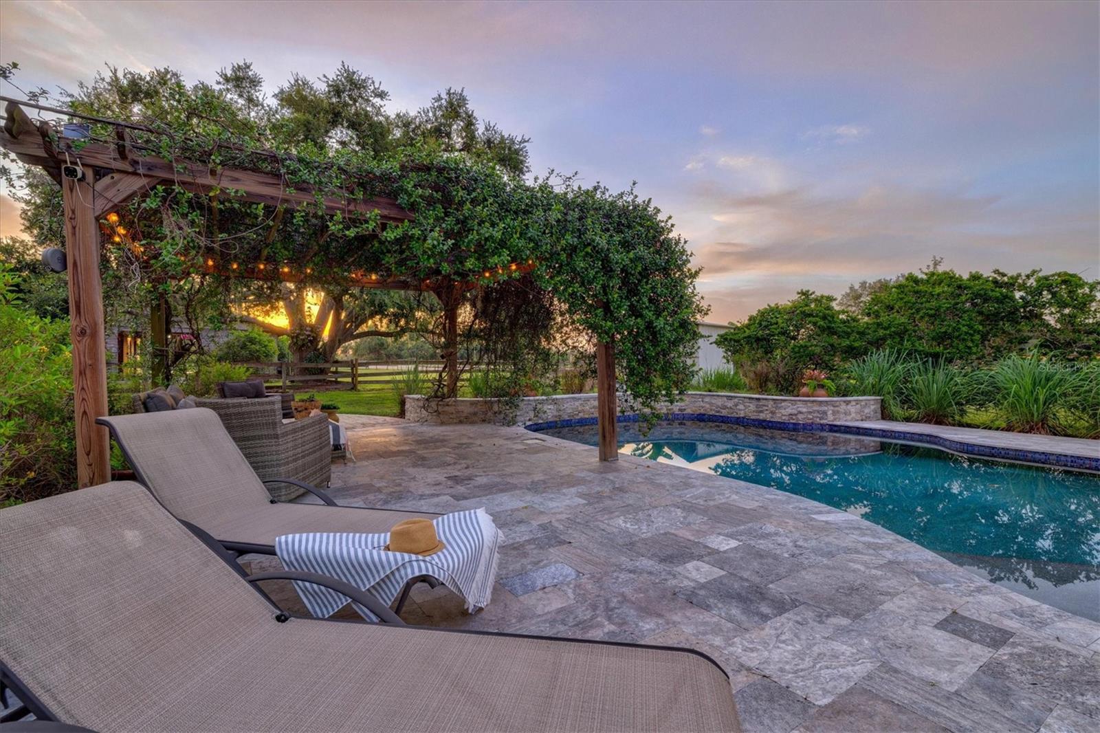 A4658570 Property Photo