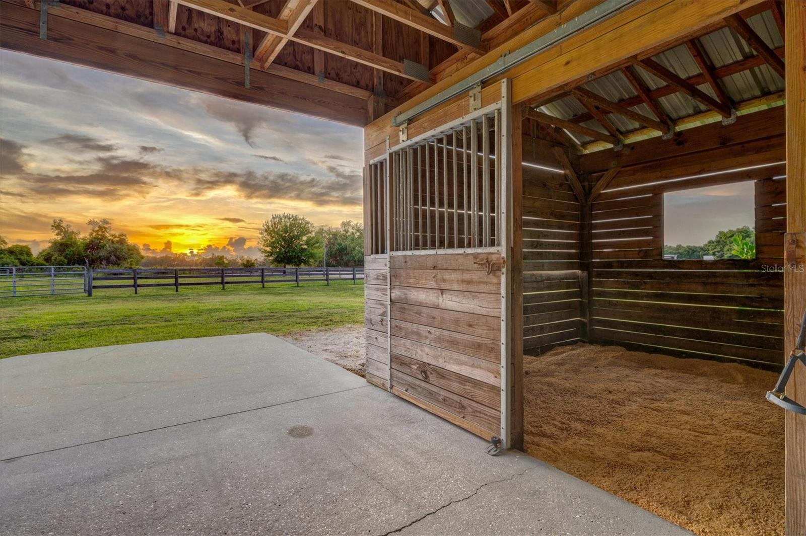 A4658570 Property Photo