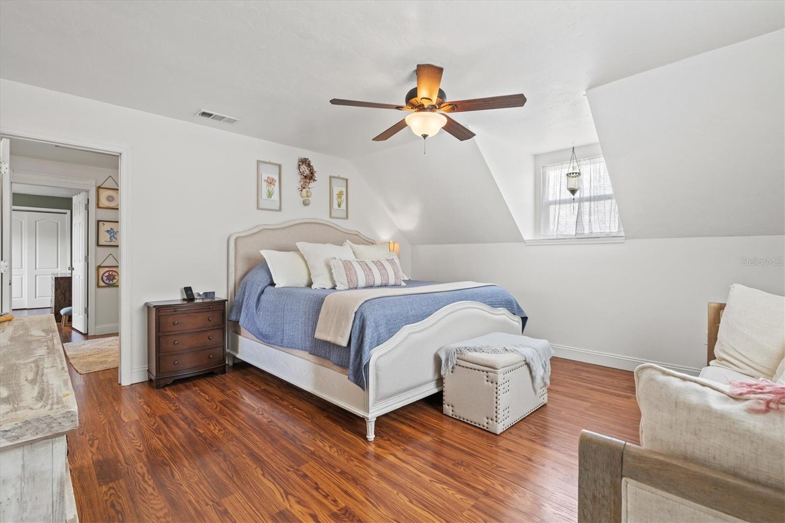 A4658570 Property Photo