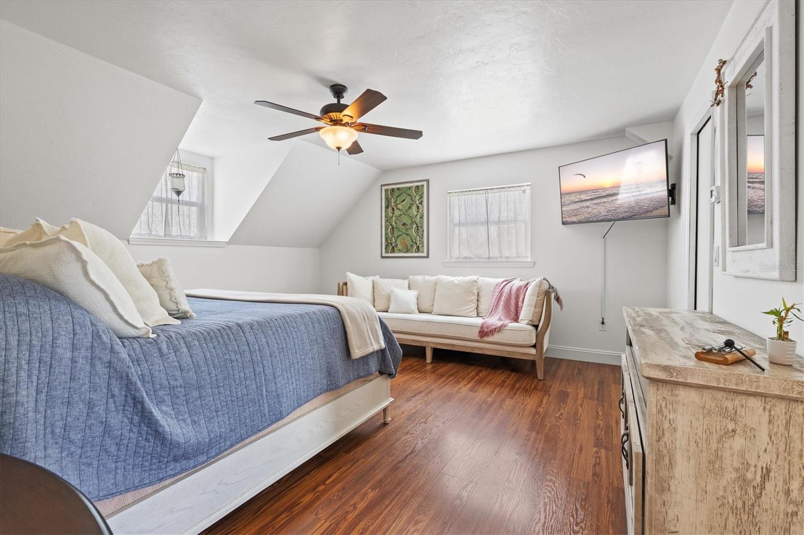 A4658570 Property Photo