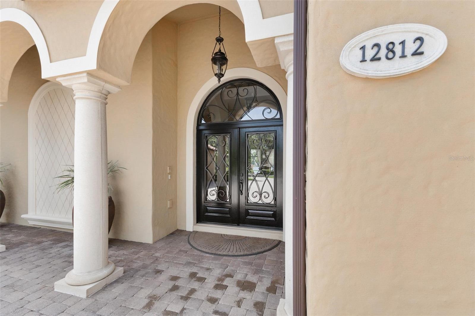 V4943735 Property Photo