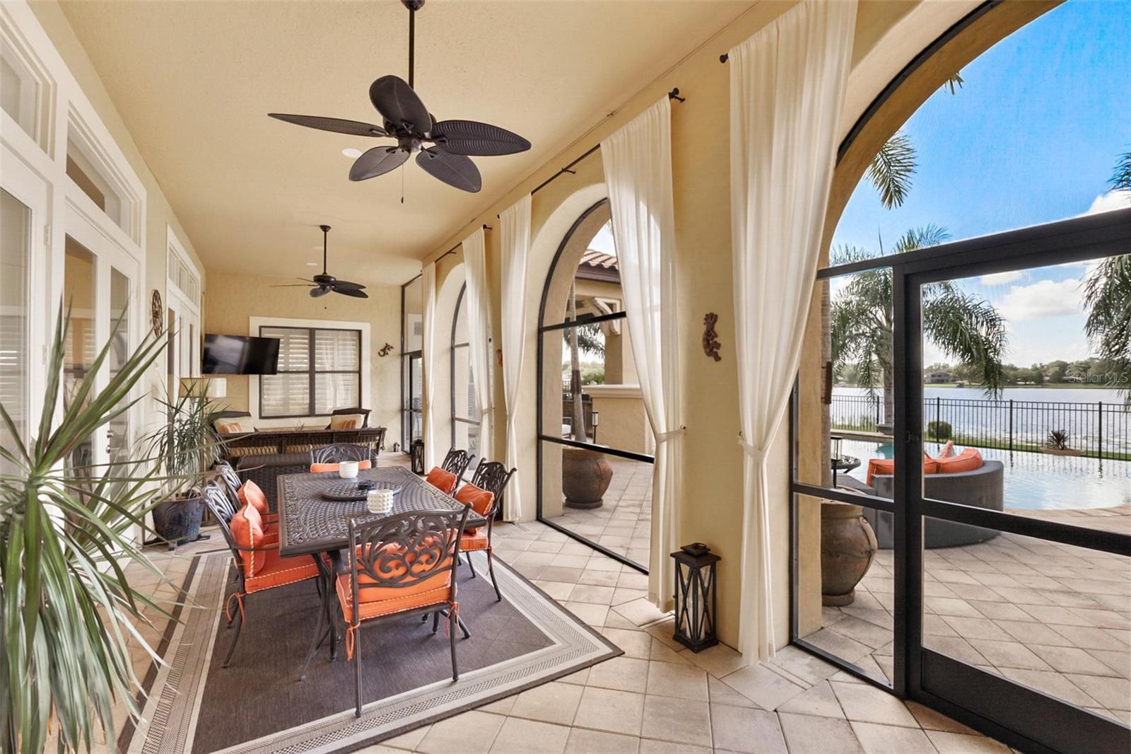 V4943735 Property Photo