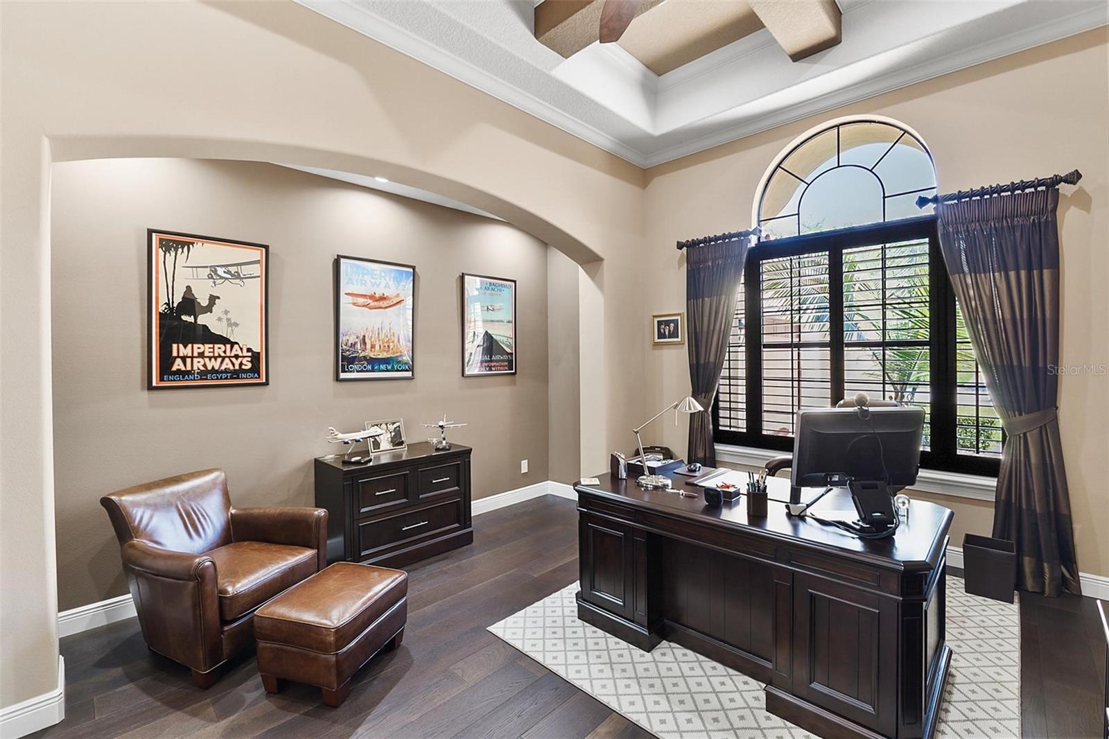 V4943735 Property Photo