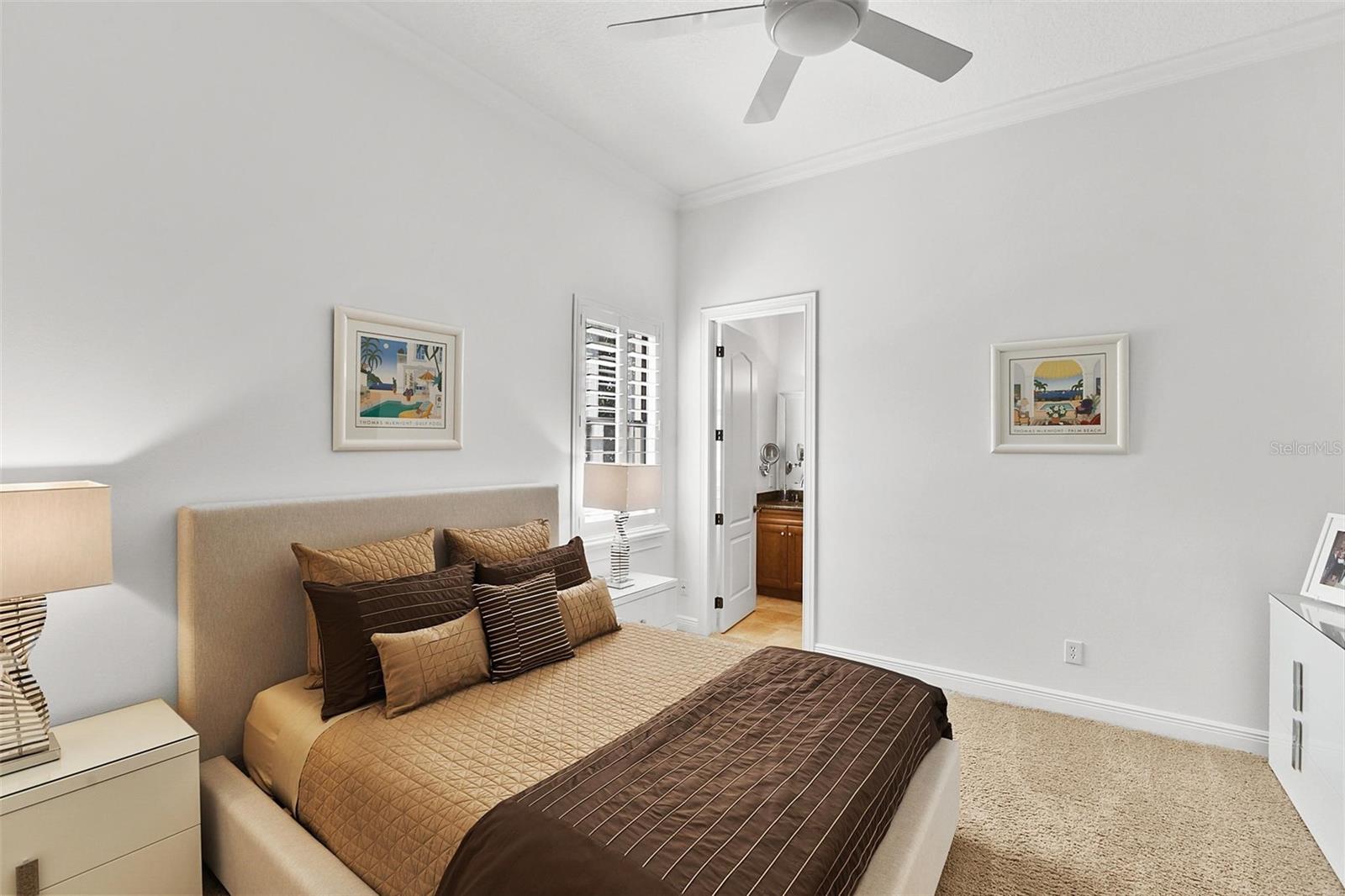 V4943735 Property Photo