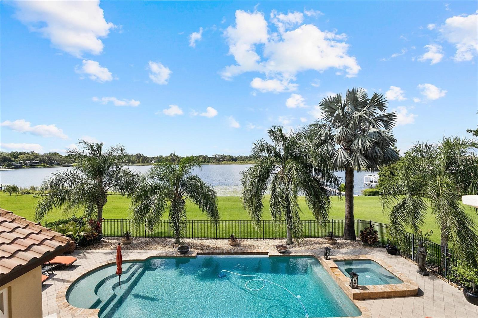 V4943735 Property Photo