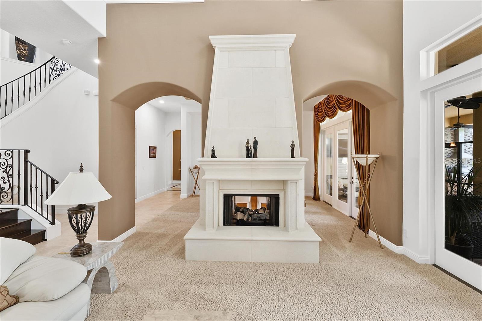 V4943735 Property Photo