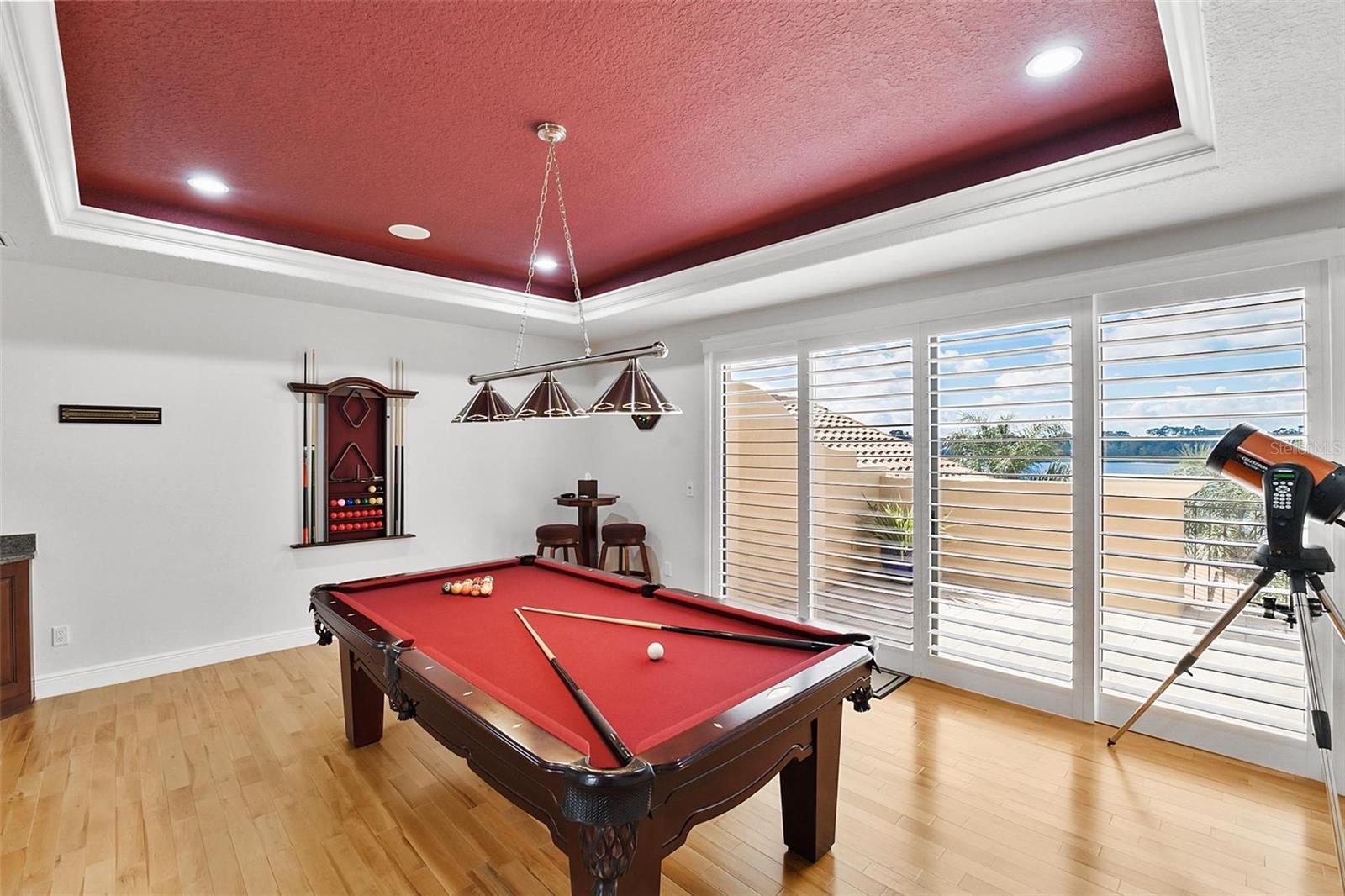 V4943735 Property Photo